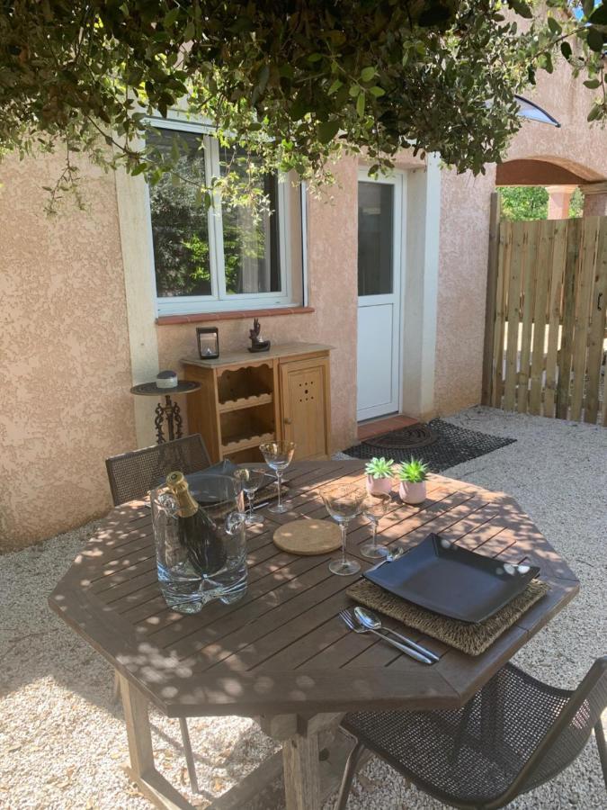 Joli Studio Independant 20M² Avec Jardin Saint-Maximin Buitenkant foto